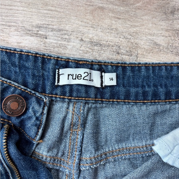 Distressed Blue Wide Leg Jeans - Picture 5 of 8